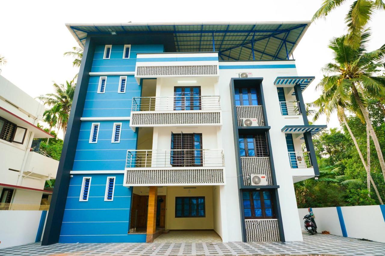 Hotel O Majestic Stays Kazhakuttam Ngoại thất bức ảnh